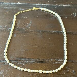 SUETABLES Elegant Pearl Necklace with Gold Accents 925 silver